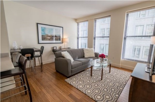 8 Winter St, Midtown