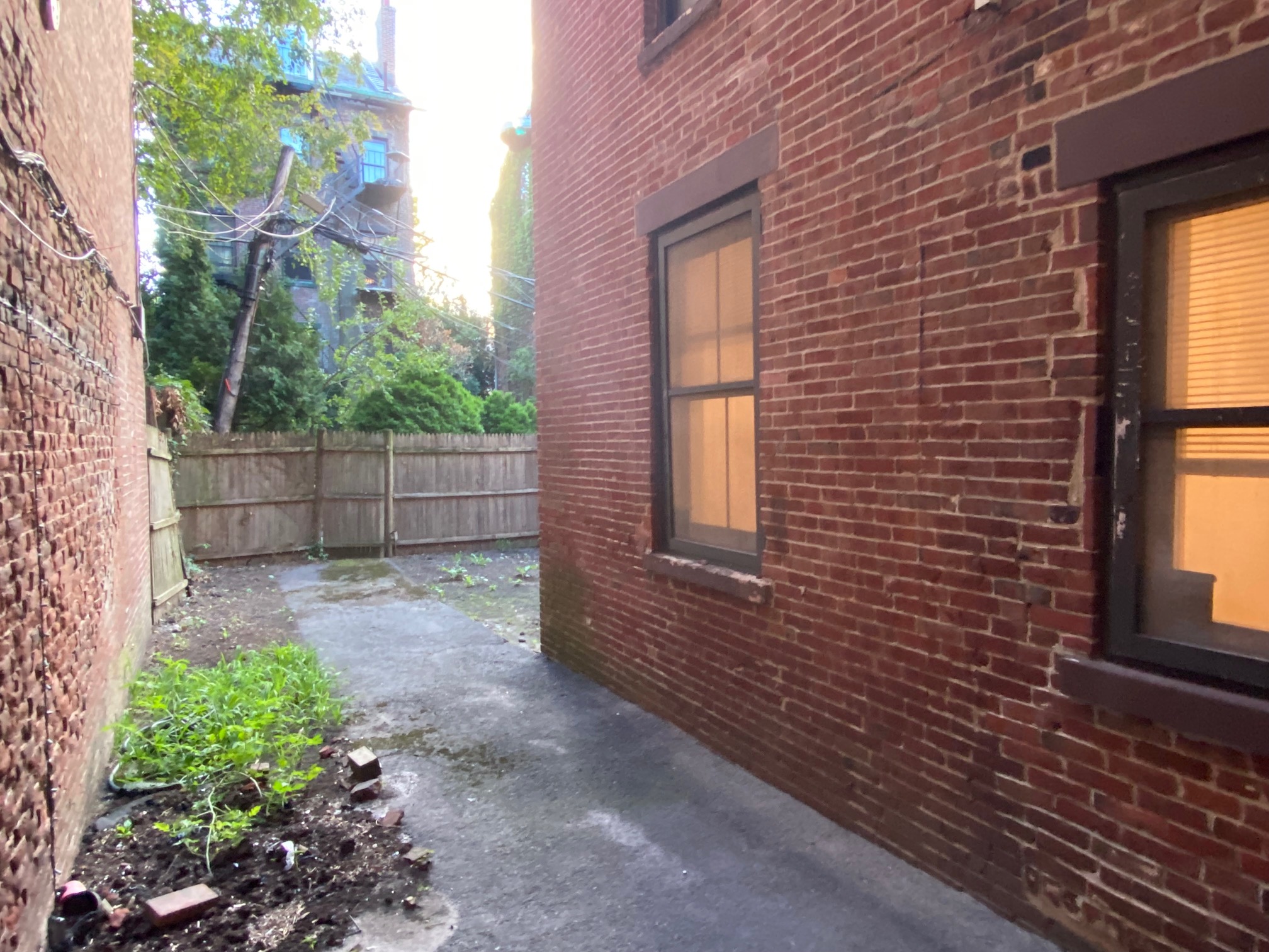 525 Massachusetts Ave, South End