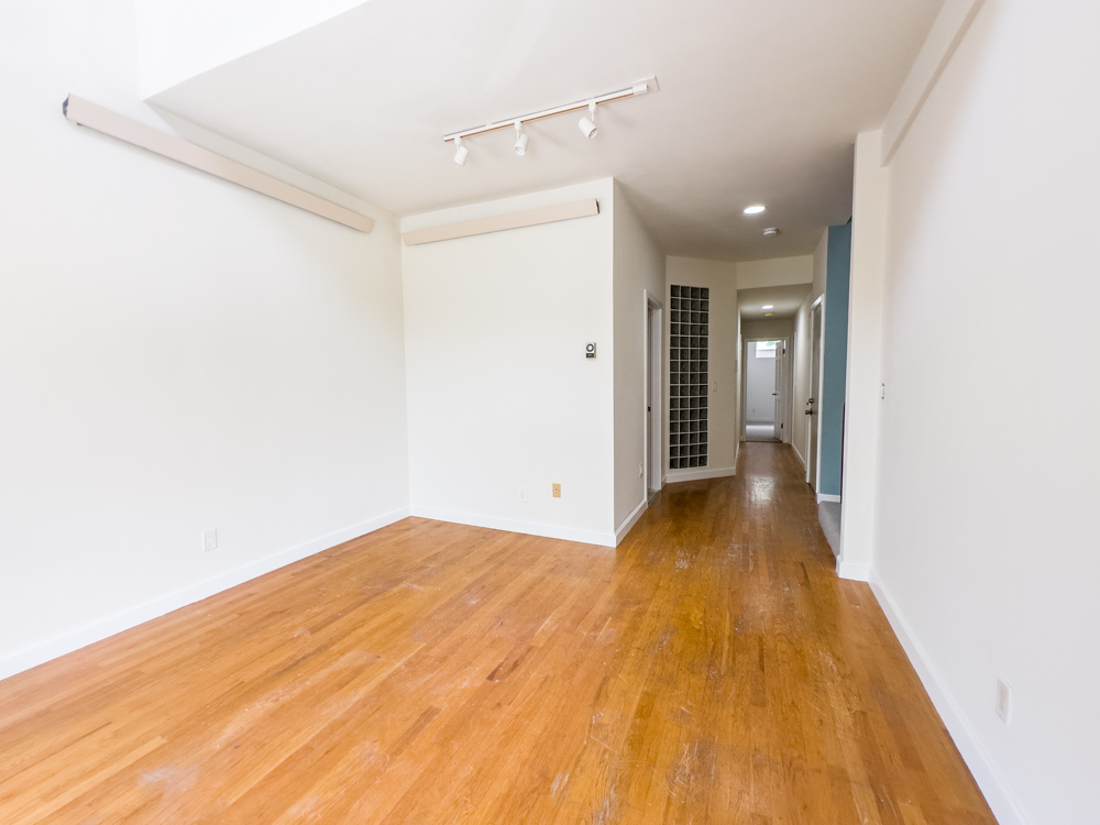 103 Cedar St, Roxbury