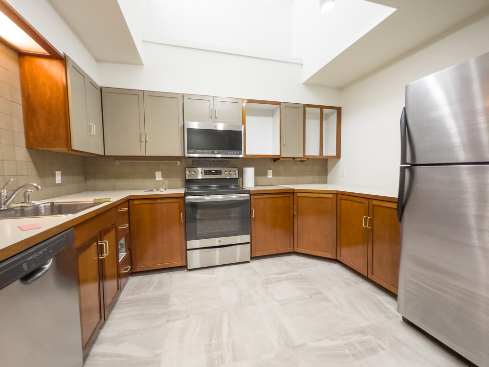 103 Cedar St, Roxbury