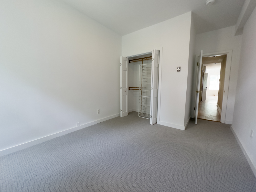 103 Cedar St, Roxbury