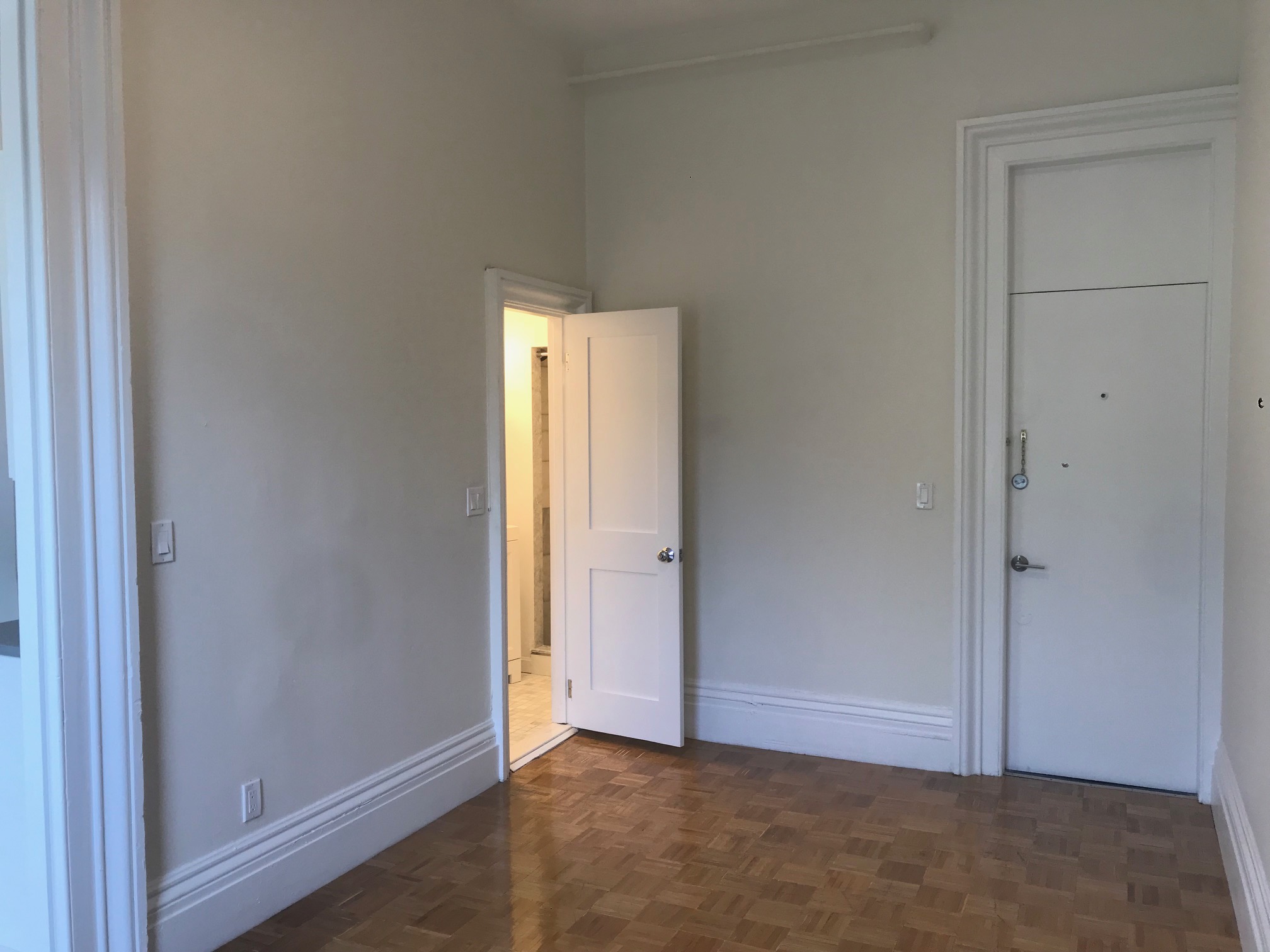 92 Charles St, Beacon Hill