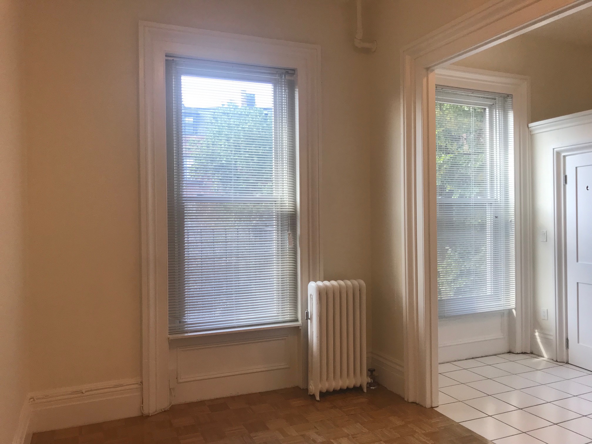 92 Charles St, Beacon Hill