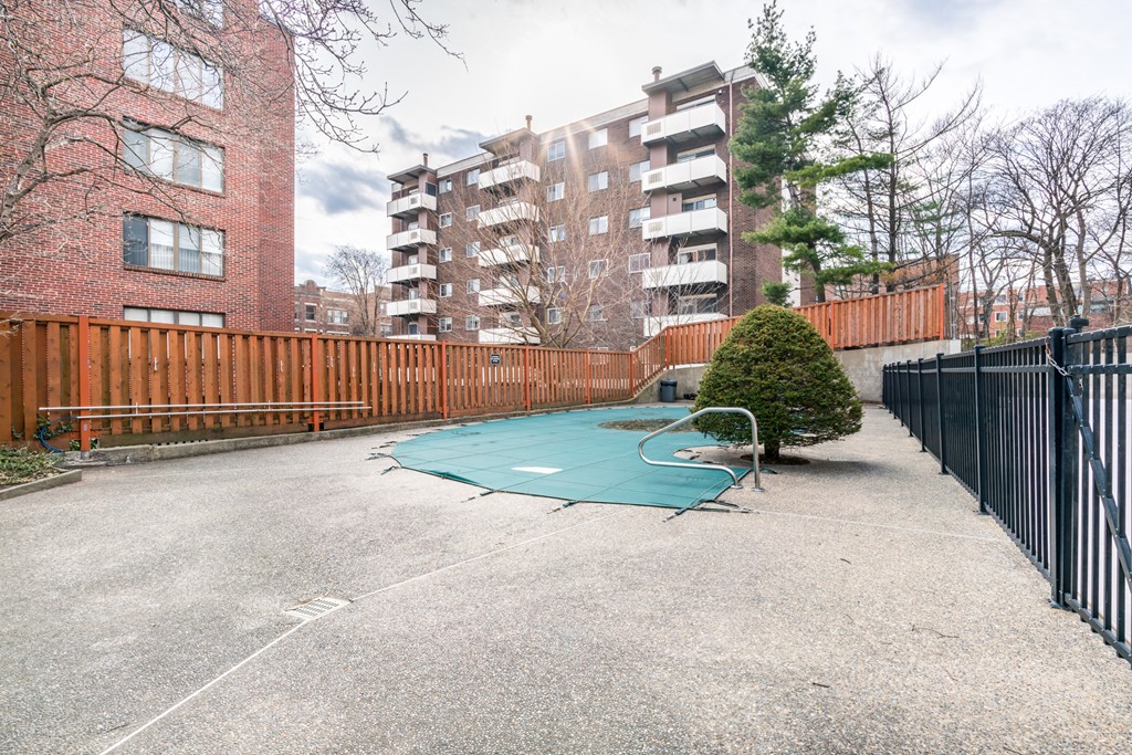 45 Longwood Ave, Brookline