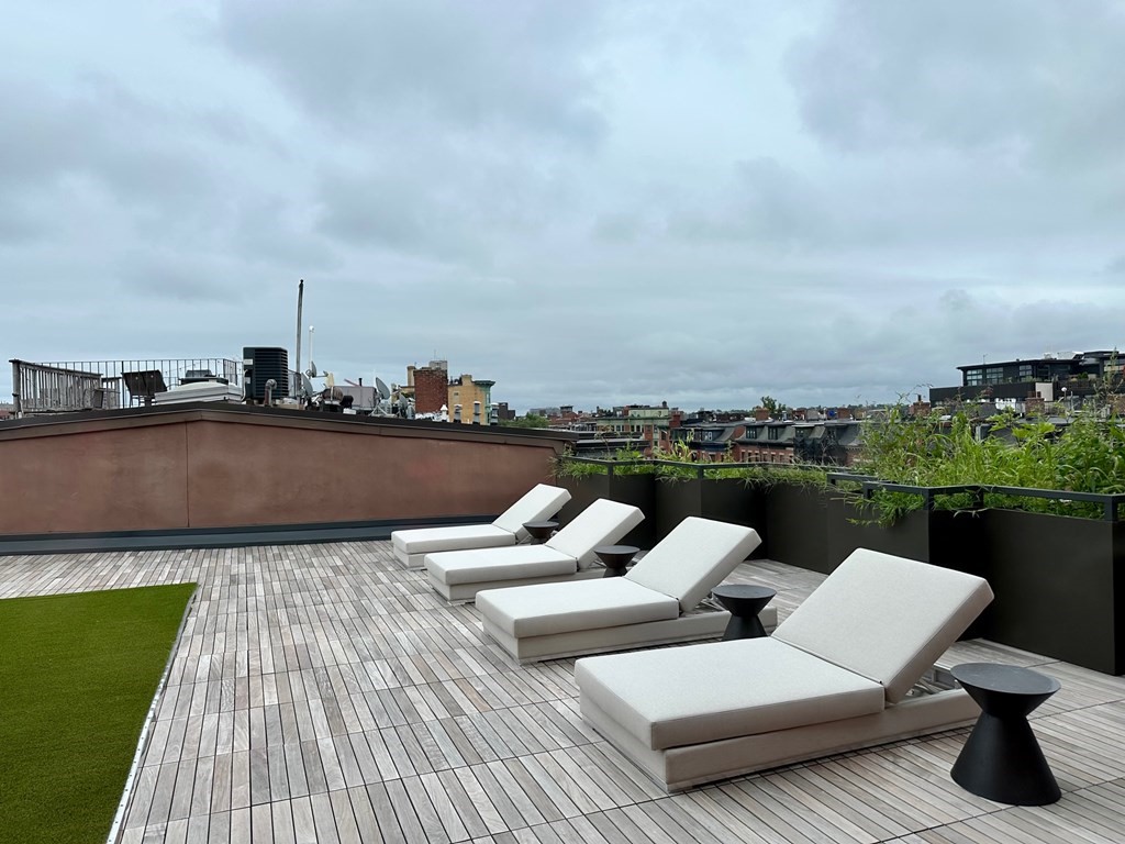 566 Columbus Ave, South End