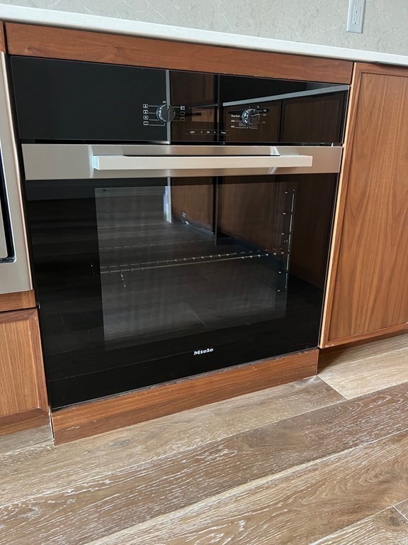 566 Columbus Ave, South End