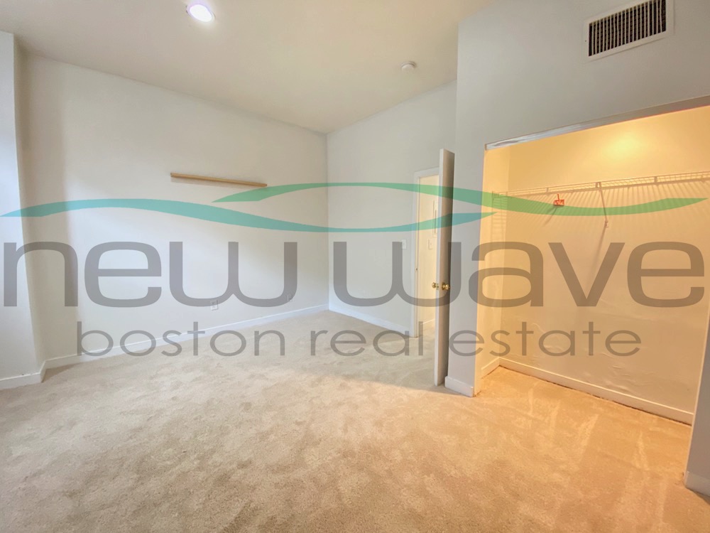 548 Columbus Ave, South End