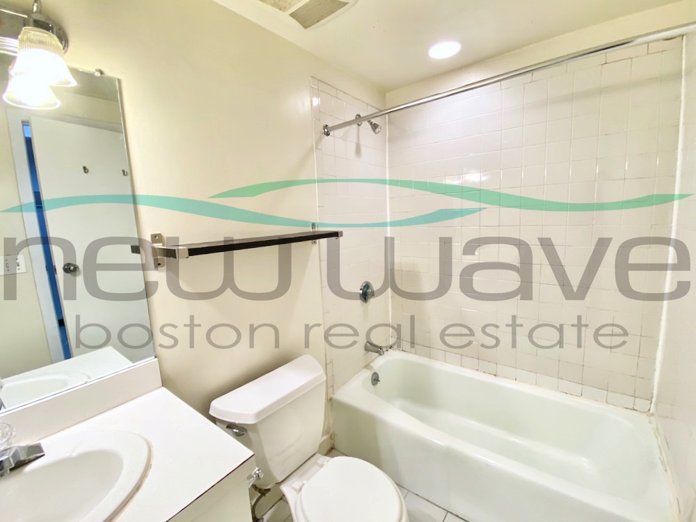 548 Columbus Ave, South End