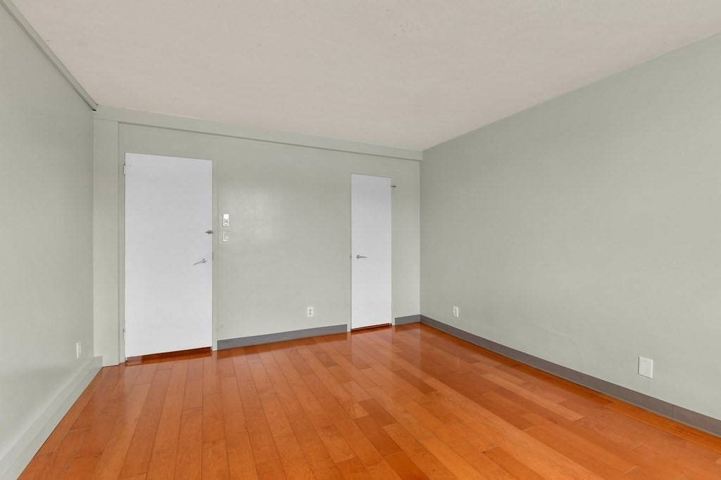 60 Babcock St, Brookline