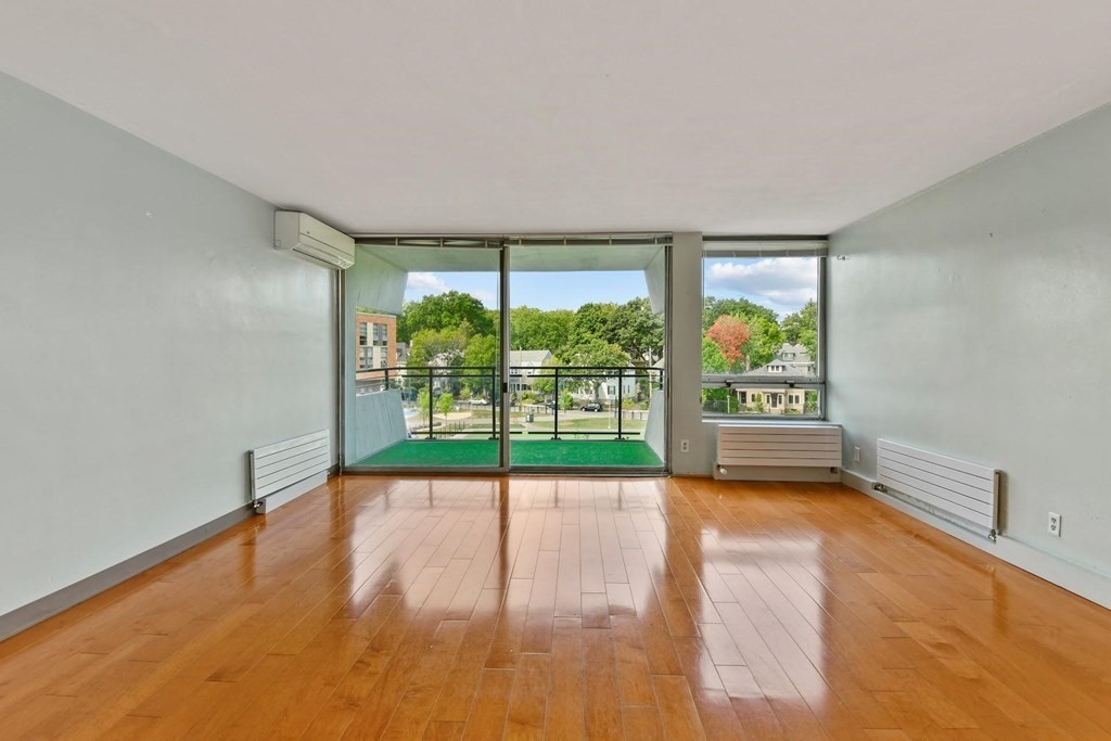 60 Babcock St, Brookline