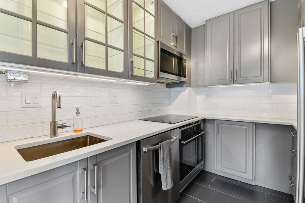 60 Babcock St, Brookline
