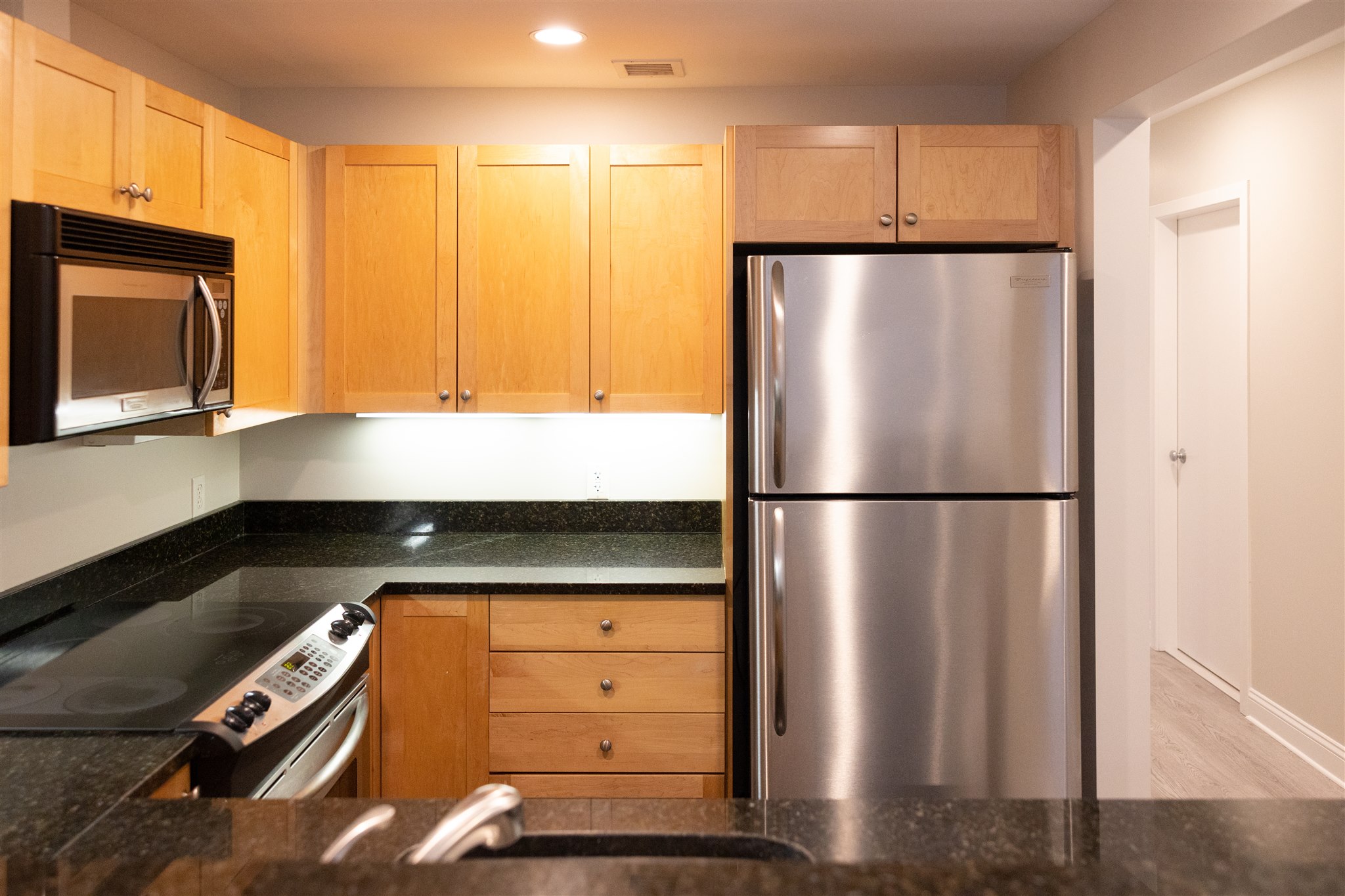 490 Harrison Ave, South End