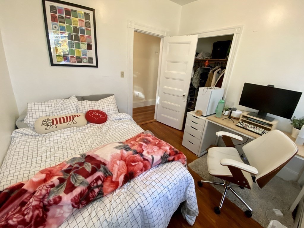 97 Calumet St, Mission Hill