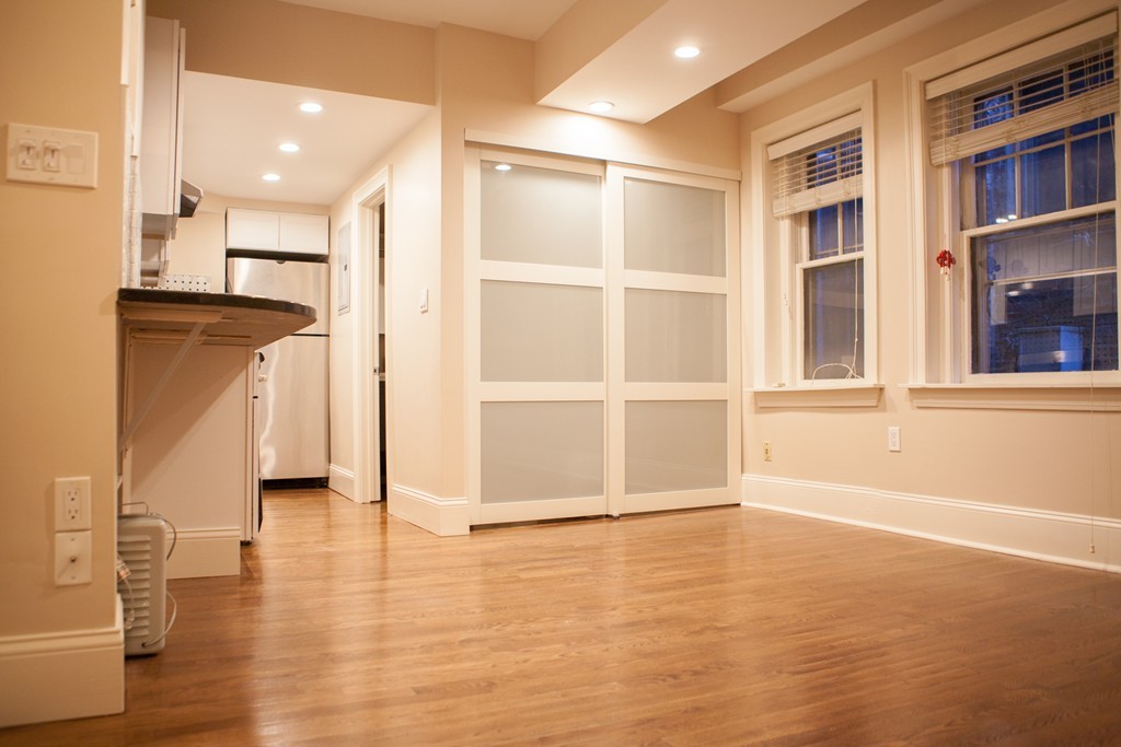 11 Champney Pl, Beacon Hill