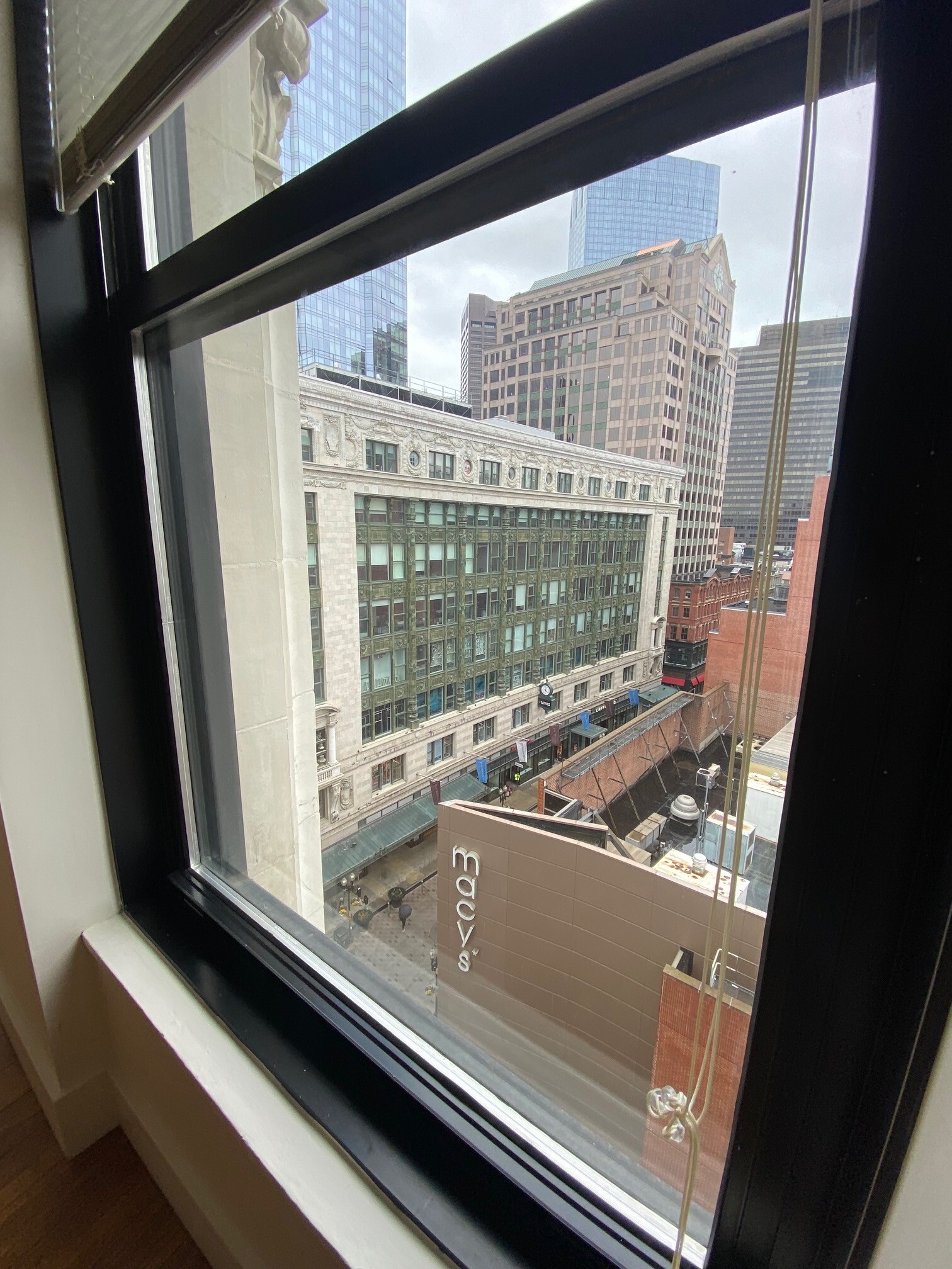 8 Winter St, Downtown