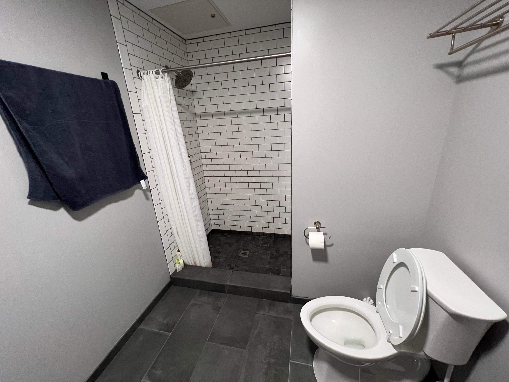 100 Hemenway St, Fenway