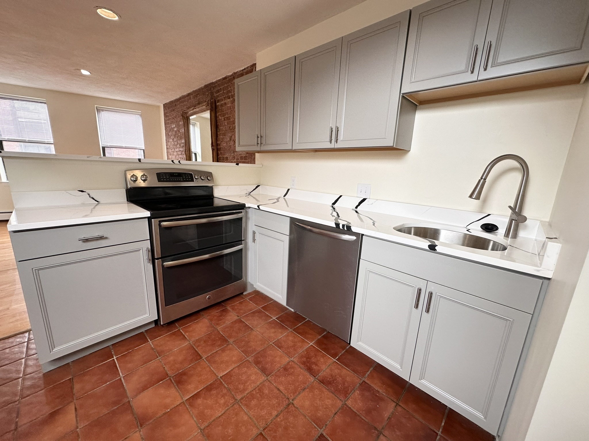 40 Lewis St, North End