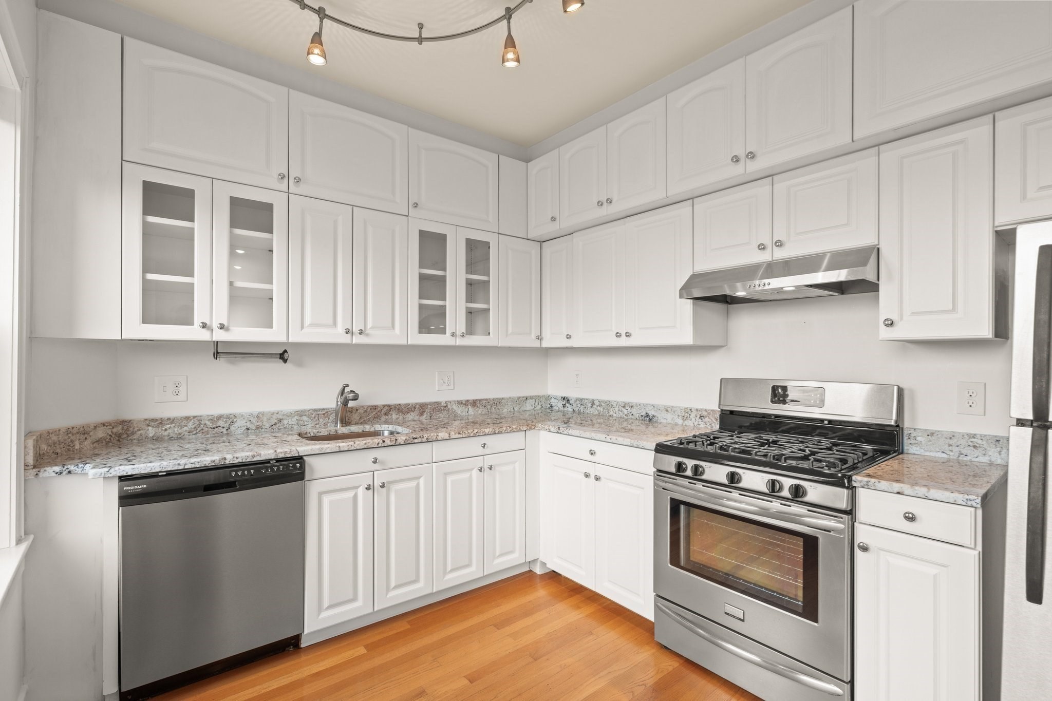 37 Revere St, Beacon Hill