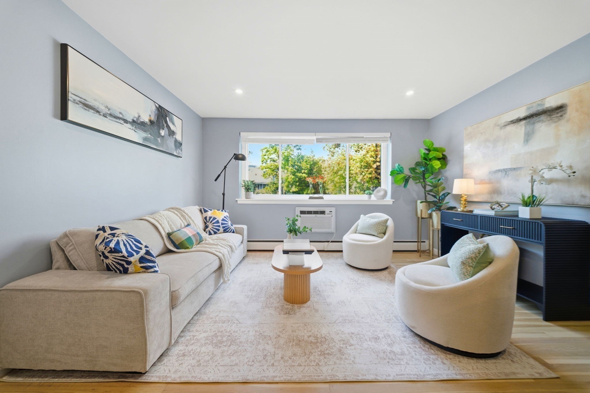 Photos of apartment on Linden St.,Boston MA 02134