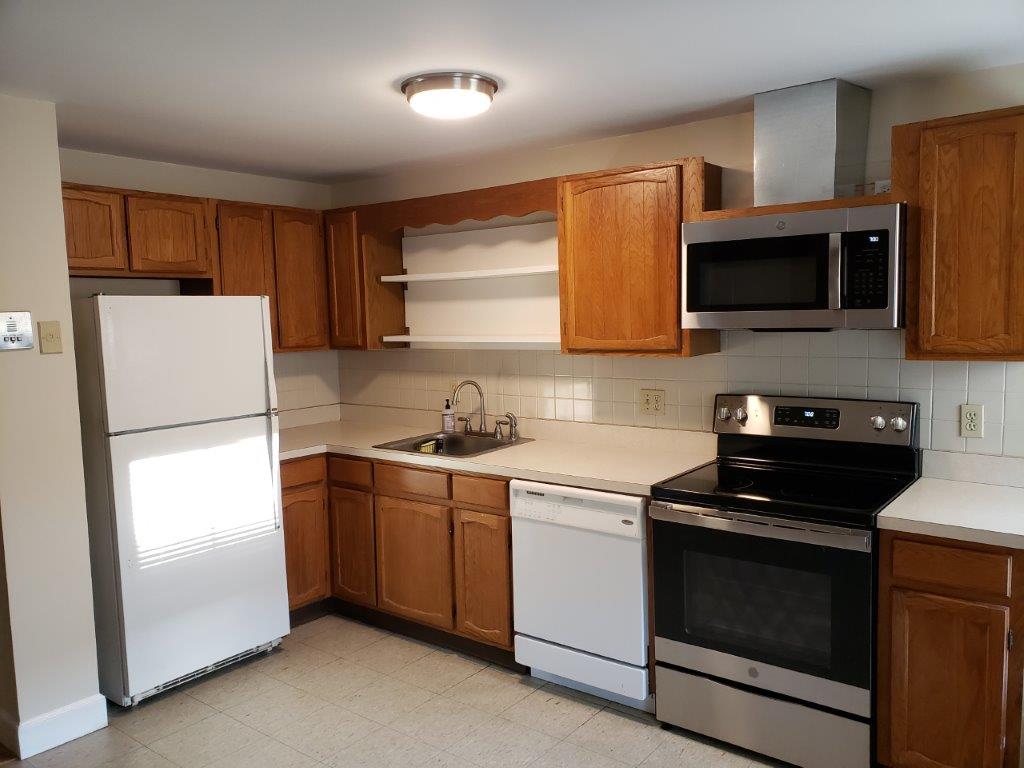 Photos of apartment on Fulton St.,Boston MA 02113