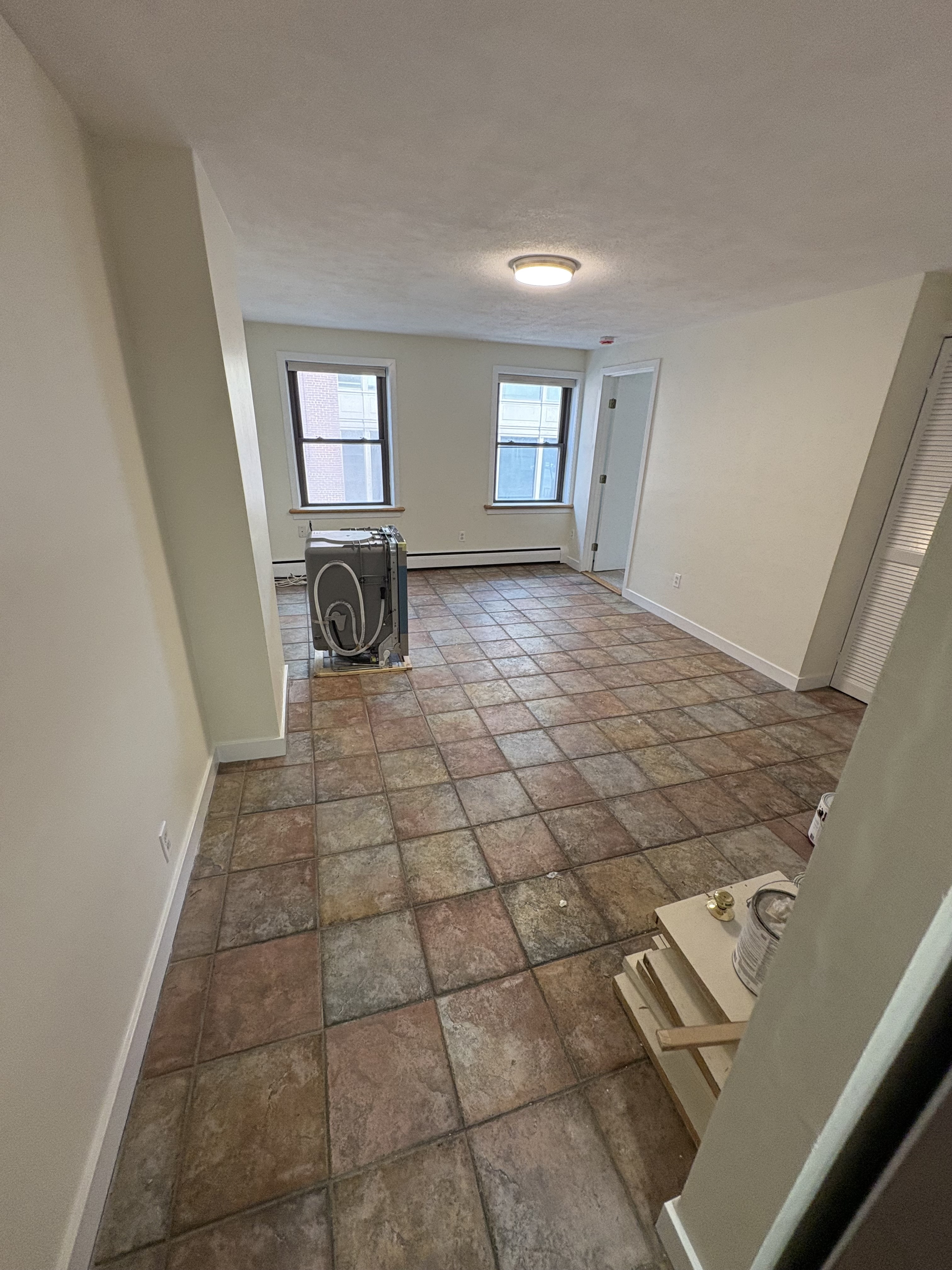 Photos of apartment on Devonshire Pl.,Boston MA 02109