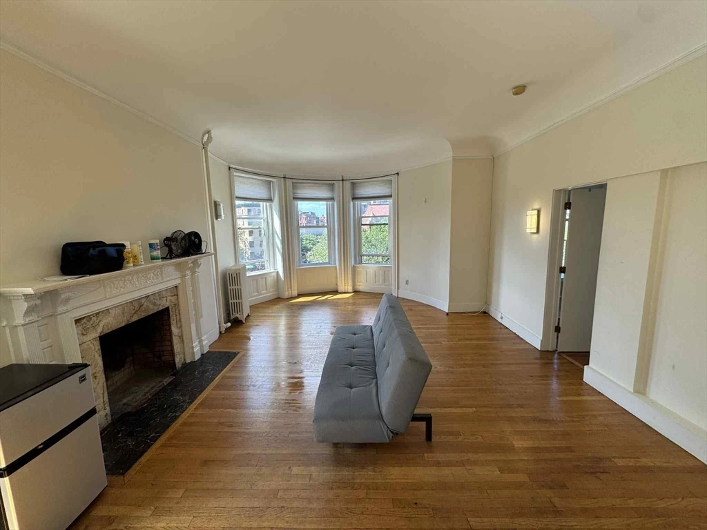 362 Commonwealth Ave, Back Bay
