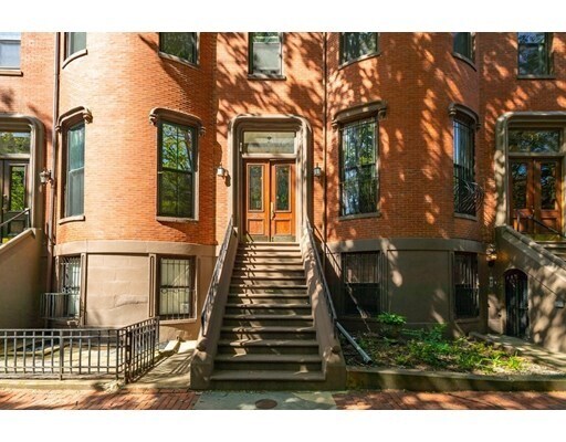 Photos of apartment on Worcester Sq.,Boston MA 02118