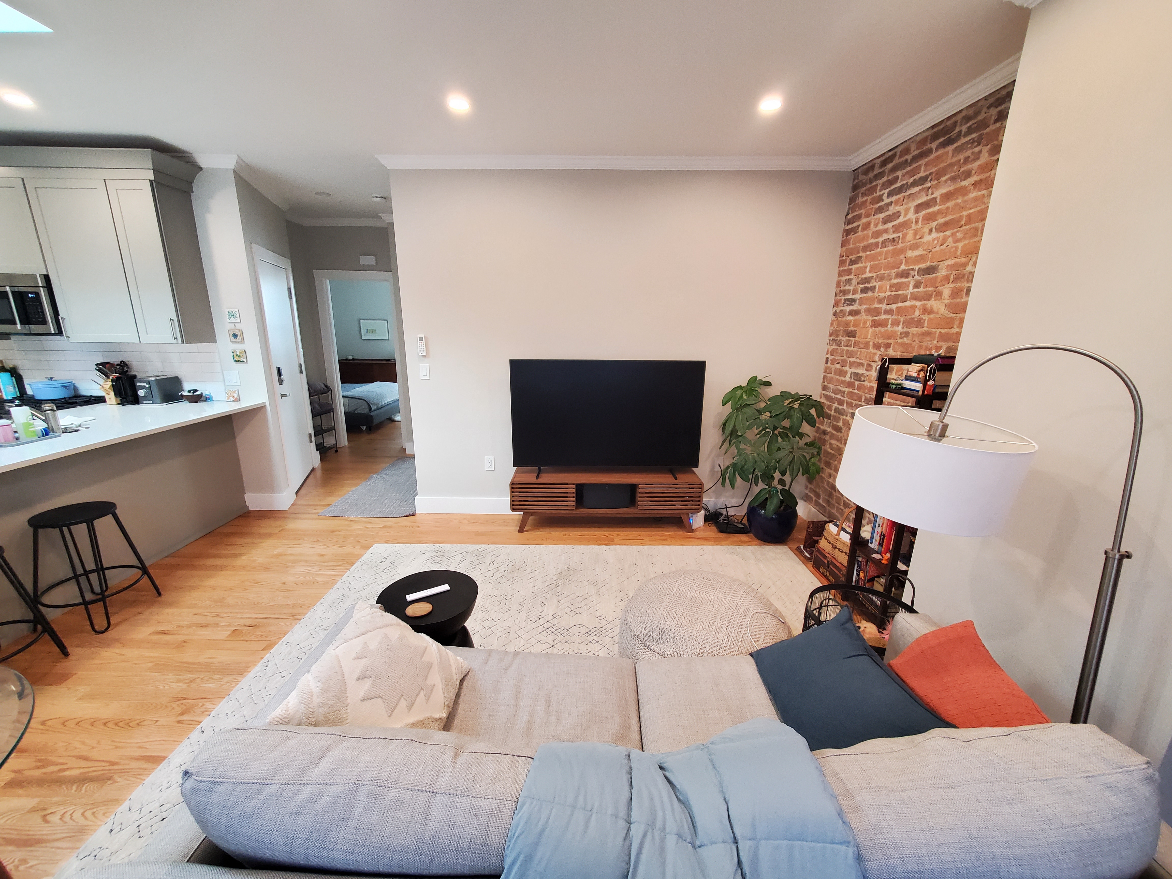 Photos of apartment on Commonwealth Ave.,Boston MA 02135