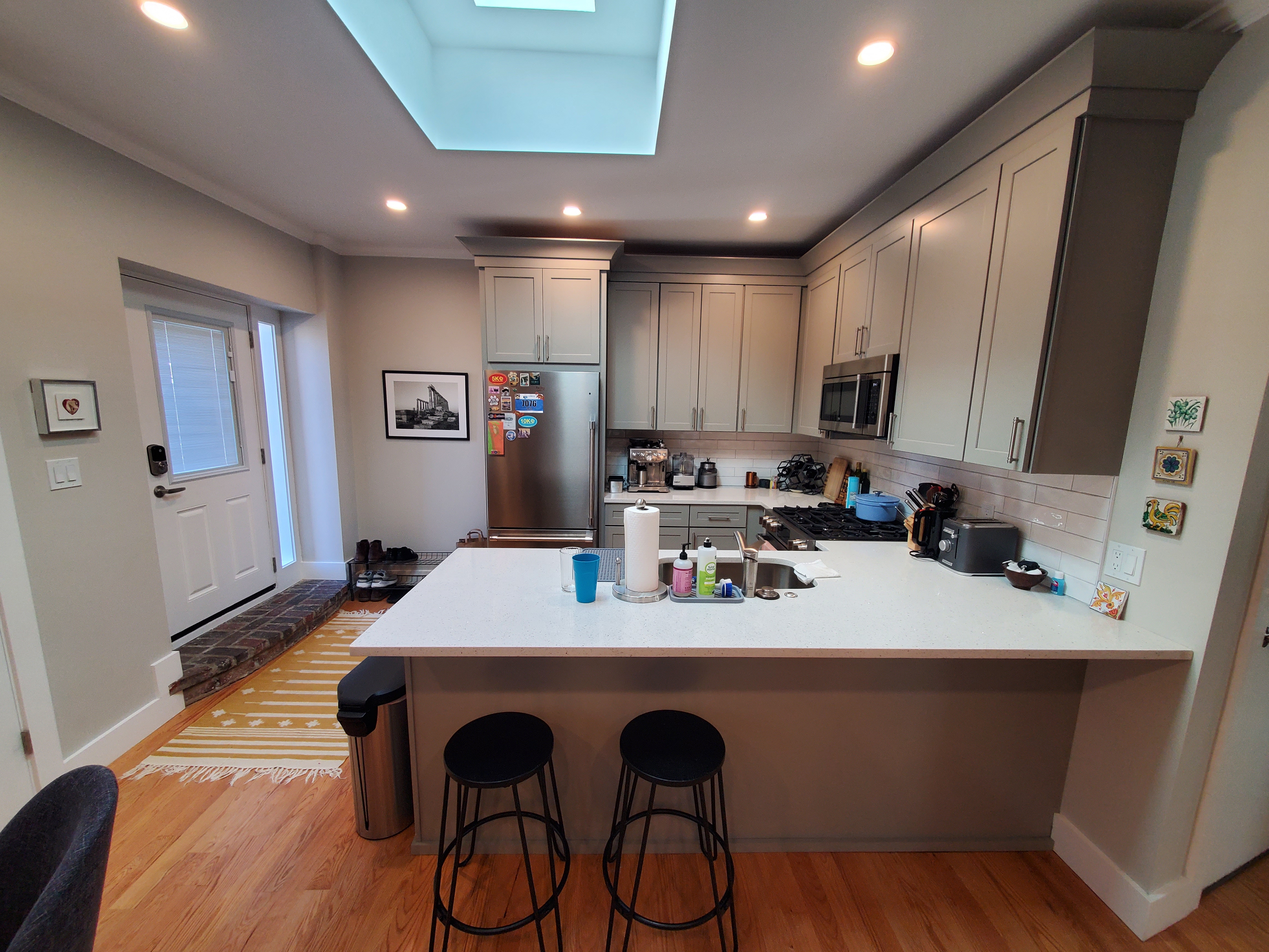 Photos of apartment on Commonwealth Ave.,Boston MA 02135