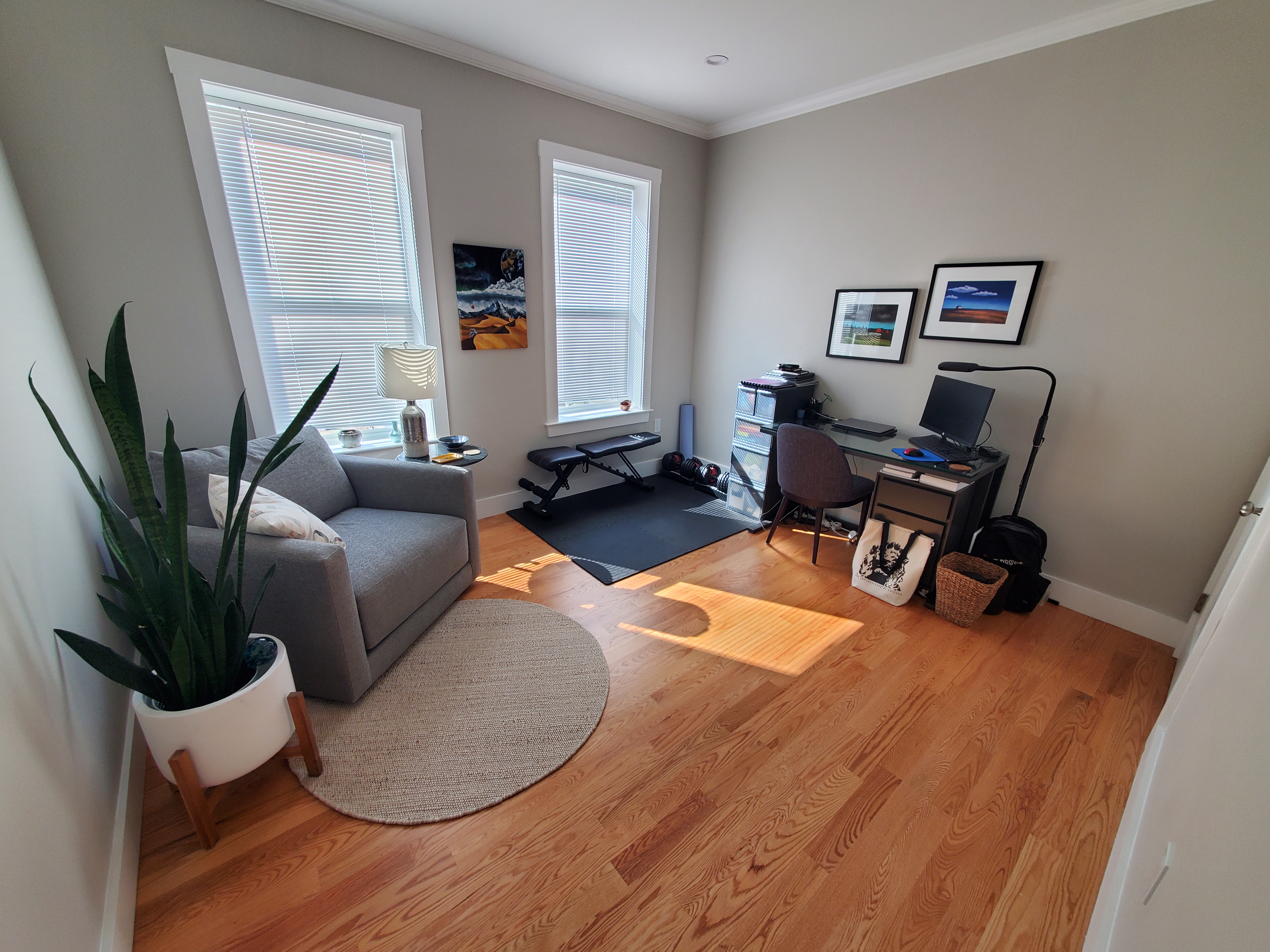 Photos of apartment on Commonwealth Ave.,Boston MA 02135