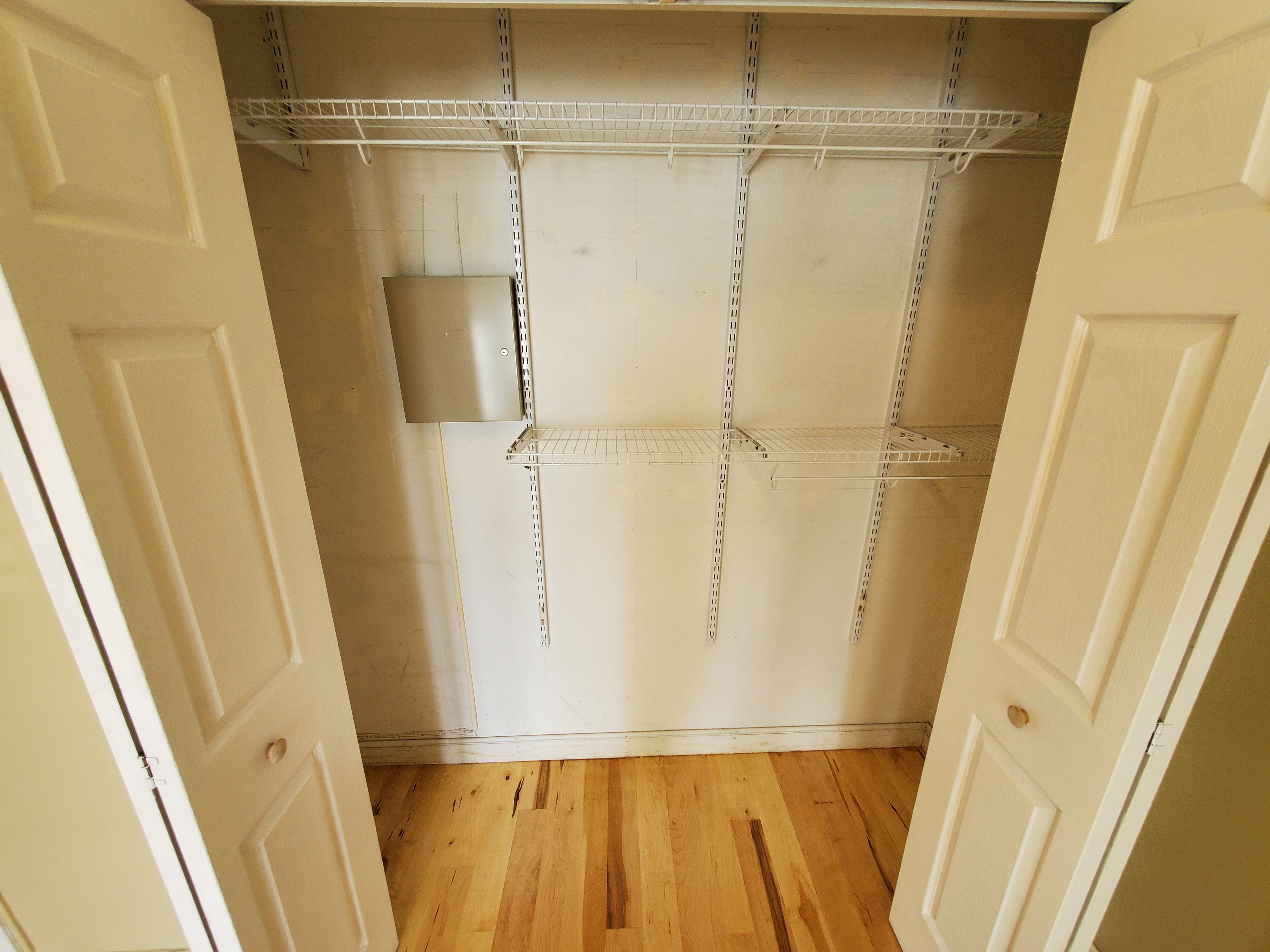 Photos of apartment on Massachusetts Ave.,Boston MA 02118