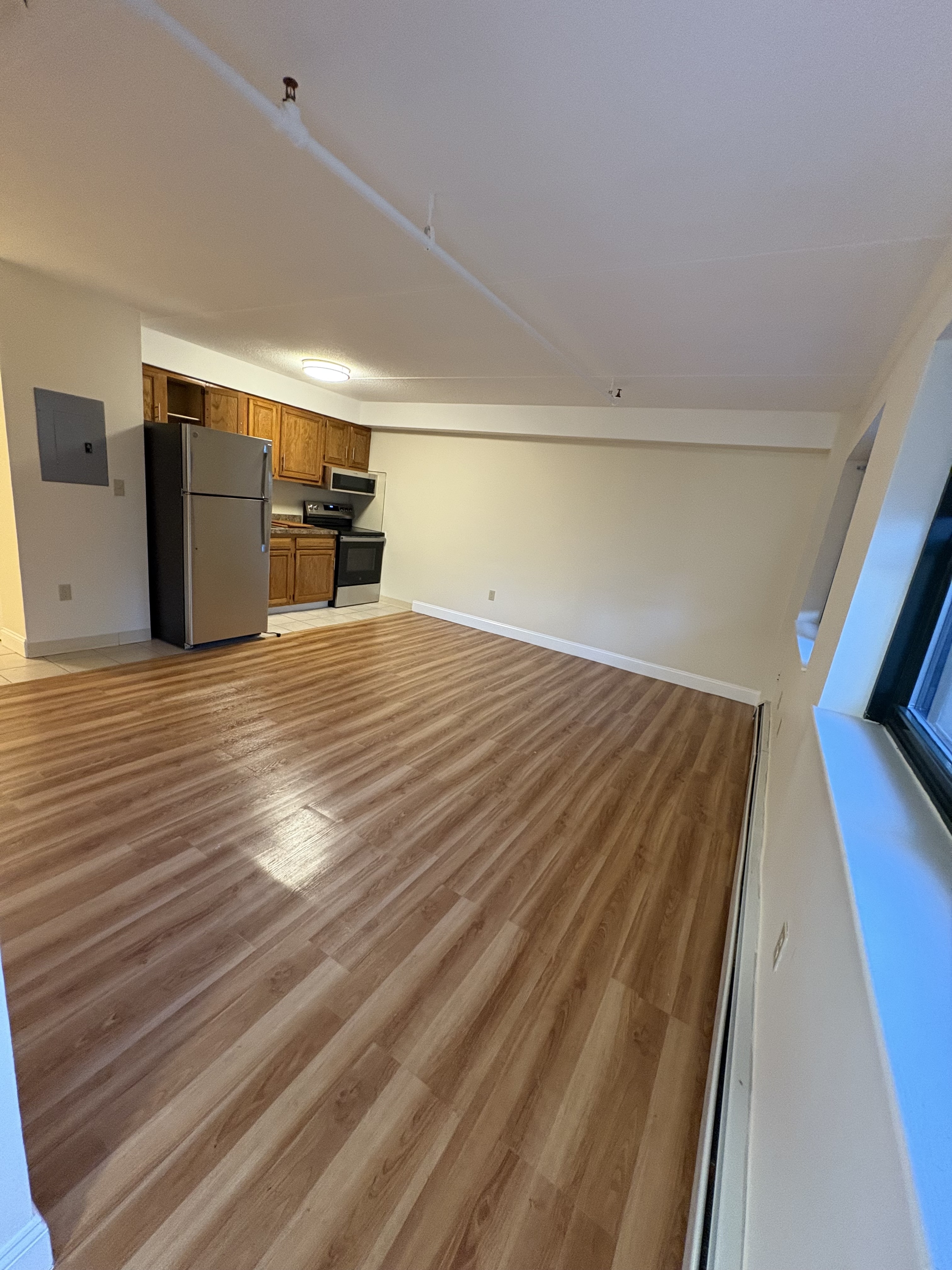 Pictures of  property for rent on Massachusetts Ave., Boston, MA 02115