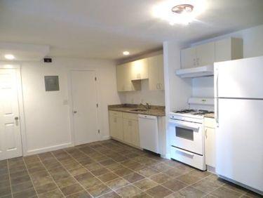 2 bed, 2 bath apartment for rent at 204 3rd St Unit 2, Kendall Square — photo 10 of 23