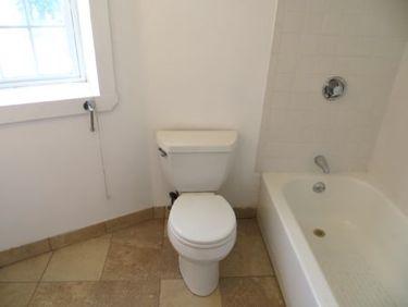 2 bed, 2 bath apartment for rent at 204 3rd St Unit 2, Kendall Square — photo 17 of 23
