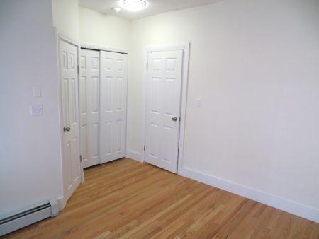 96 West Cedar St, Beacon Hill