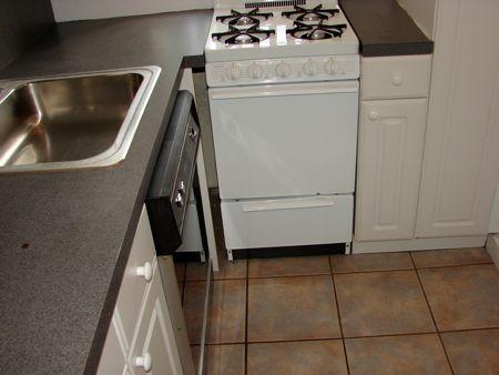 1 split bed, 1 bath apartment for rent at 89 Park Dr Unit 24, Fenway — photo 4 of 8