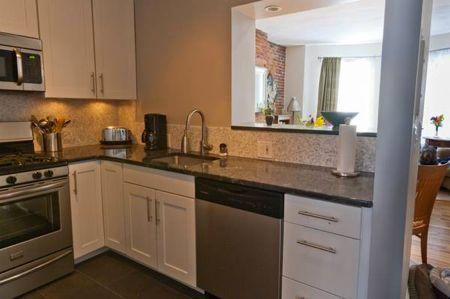 2 bed, 1 bath apartment for rent at 89 Waltham St Unit 2, South End — photo 7 of 12