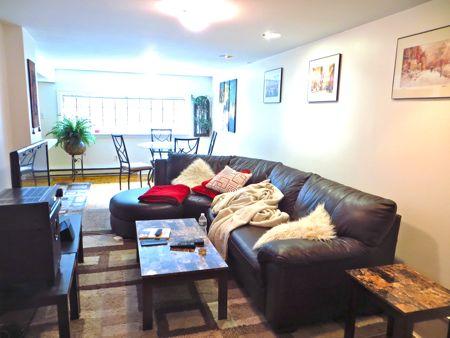 88 West Cedar St, Beacon Hill