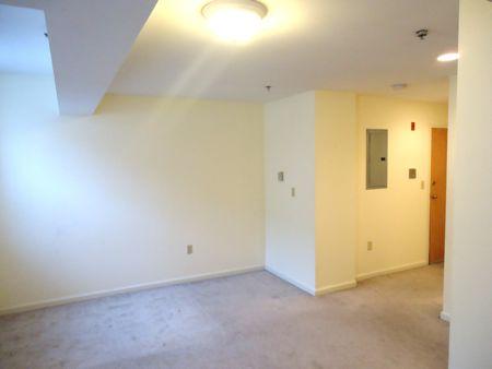 28 Queensberry St, Fenway