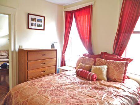 55 Queensberry St, Fenway