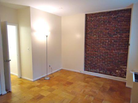 1 bed, 1 bath apartment for rent at 13 Bowdoin St Unit 1C, Beacon Hill — photo 2 of 13