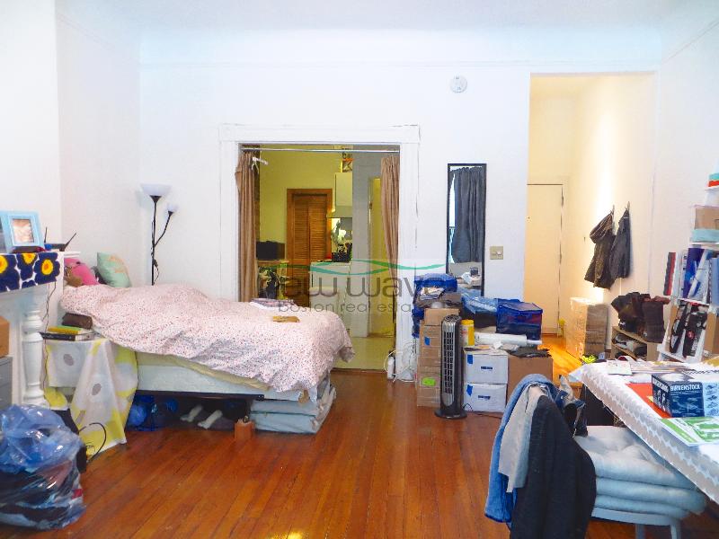 127 Saint Botolph St, Back Bay