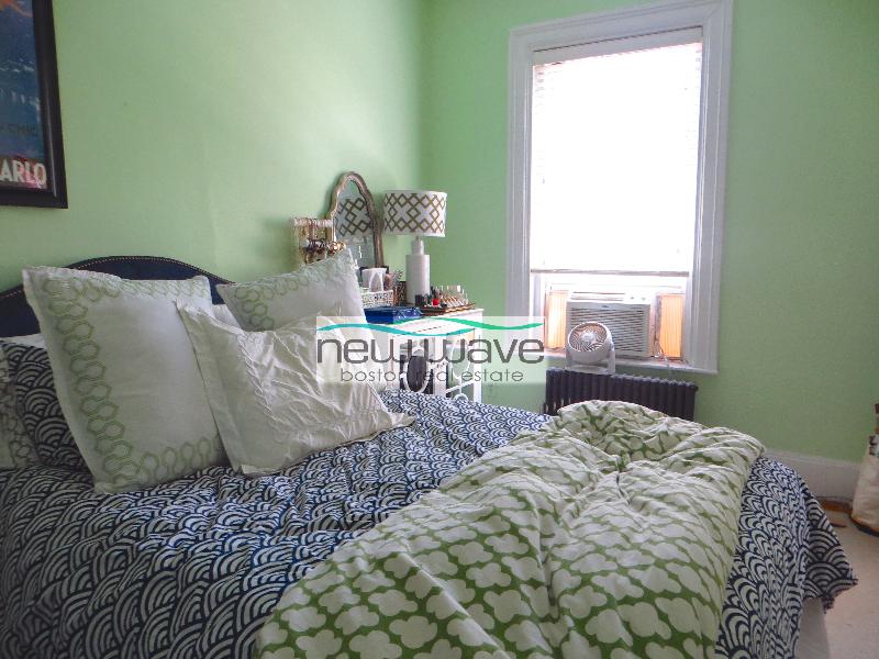 1 bed, 1 bath apartment for rent at 224 Commonwealth Ave Unit 9, Back Bay — photo 10 of 12