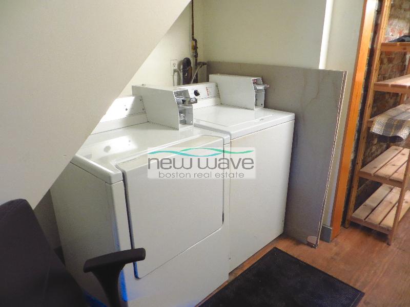 Studio bed, 1 bath apartment for rent at 224 Commonwealth Ave Unit 1, Back Bay — photo 9 of 12