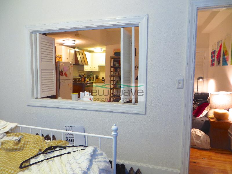 Studio bed, 1 bath apartment for rent at 224 Commonwealth Ave Unit 1, Back Bay — photo 10 of 12