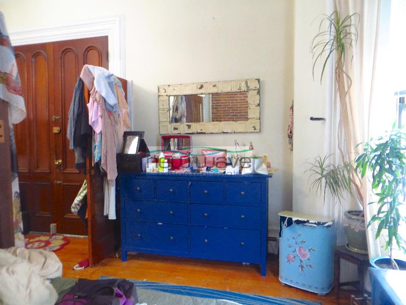 23 Worcester Sq, South End