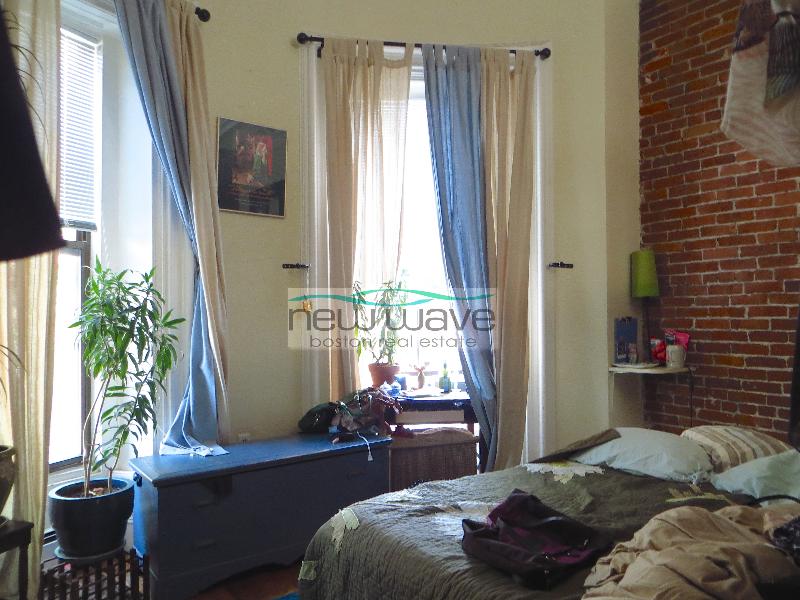 23 Worcester Sq, South End