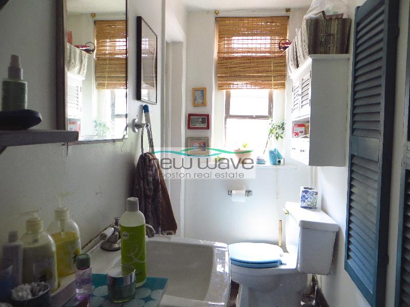 23 Worcester Sq, South End