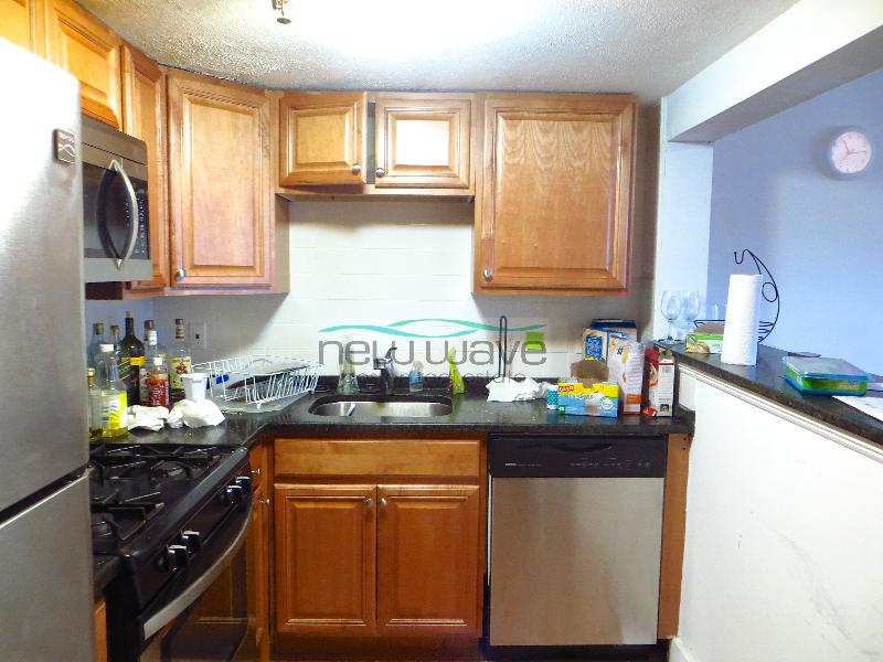 2 bed, 1 bath apartment for rent at 16 Hereford St Unit 5, Back Bay — photo 4 of 11