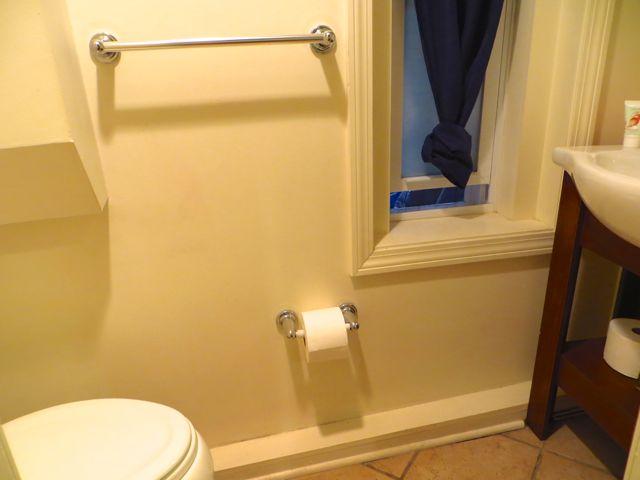 2 bed, 1.5 bath apartment for rent at 85 Phillips St Unit 1, Beacon Hill — photo 5 of 15